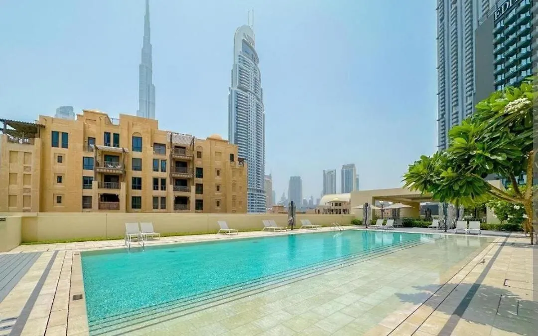 Stunning 3Br Burj Fountain View & Dubai Mall Apartment